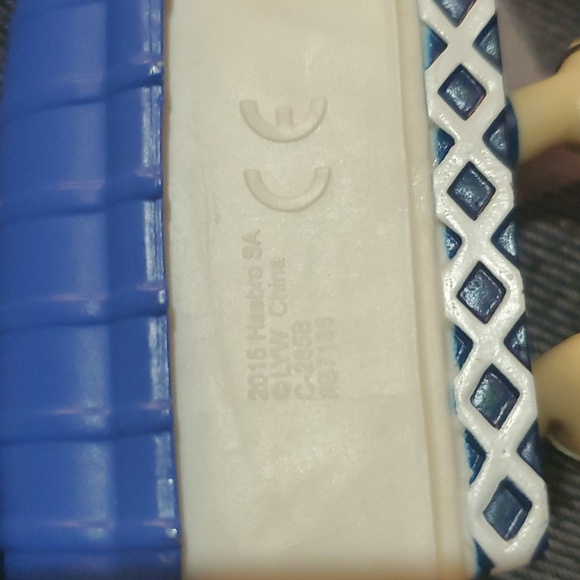 2/$7 2016 Yokai Watch 2" Noway and Komasan - Picture 3 of 6